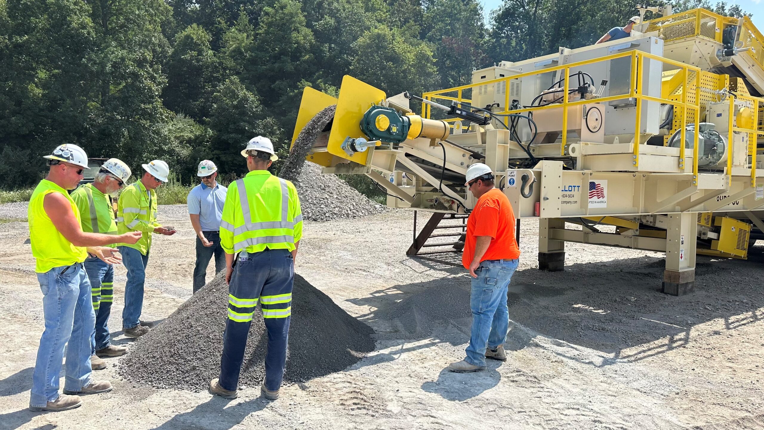 Mellott demos MC8HRC plant